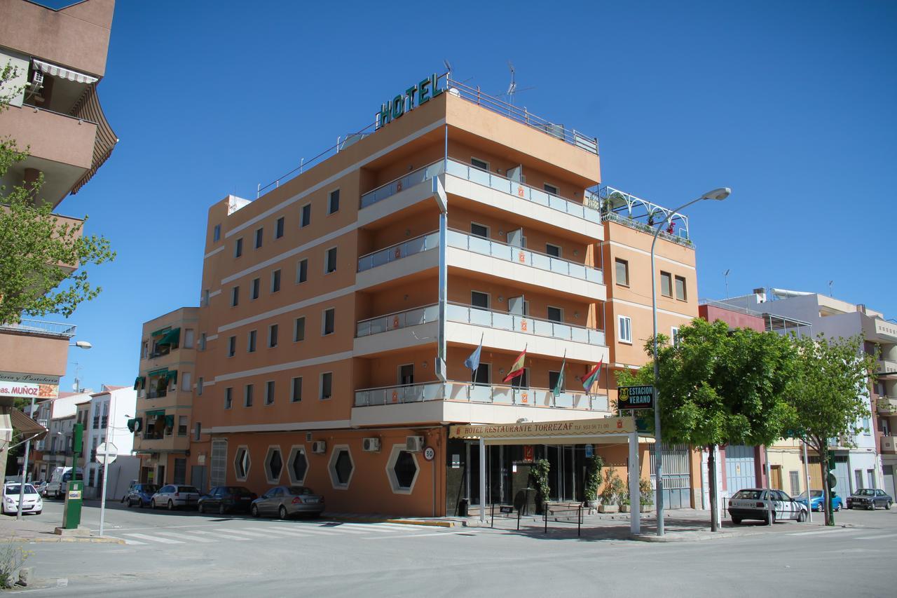 Hotel Torrezaf Torre del Campo Exterior foto